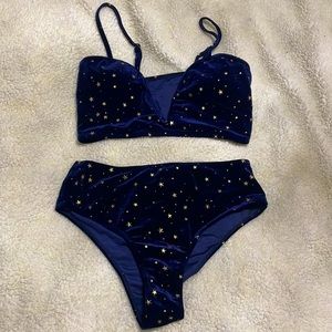 Velvet bikini